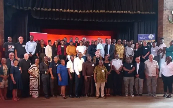Centro Católico na África do Sul Oferece Esperança a Jovens Desempregados