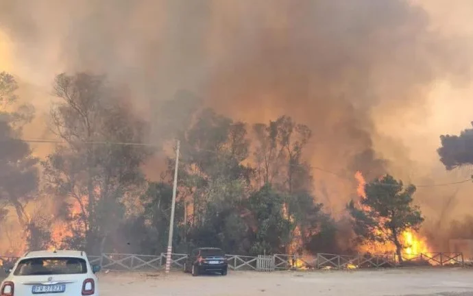 Incêndios na Itália: Relatório Revela Falhas na Prevenção e Aumento da Devastação
