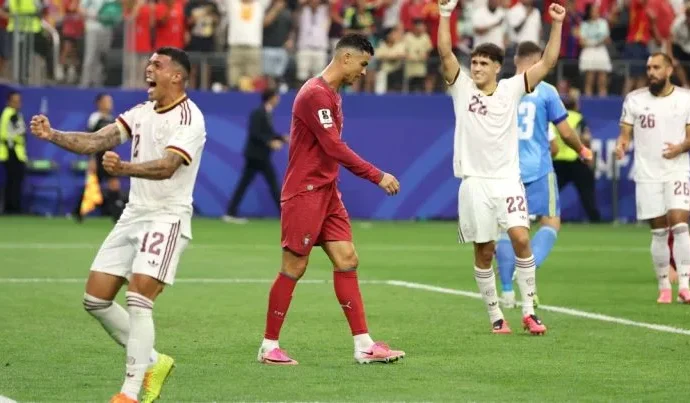 Cristiano Ronaldo anuncia despedida das Copas do Mundo após eliminação de Portugal