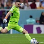 DIBU MARTÍNEZ PODE ATINGIR MARCA HISTÓRICA PELA ARGENTINA CONTRA INGLATERRA