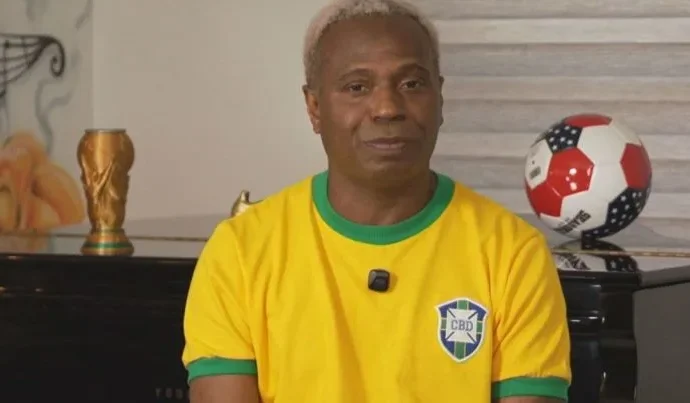 Edilson Capetinha critica falta de personalidade na Seleção Brasileira após eliminação na Copa do Mundo