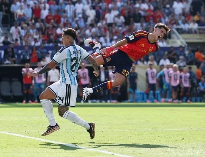 FIFA VAI INVESTIGAR COMPORTAMENTO DA ARGENTINA APÓS DERROTA NA FINAL