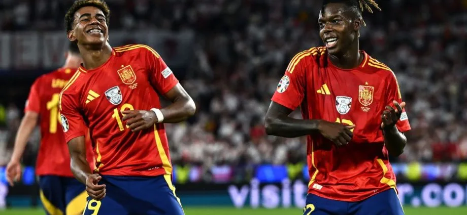 LAMINE YAMAL É DEFENDIDO POR NICO WILLIAMS ANTE CRÍTICAS DA IMPRENSA