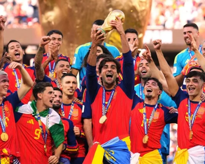 JOGADORES DA ESPANHA VÃO RECEBER VALOR MILIONÁRIO POR TÍTULO DA COPA JOGADORES DA ESPANHA VÃO RECEBER VALOR MILIONÁRIO POR TÍTULO DA COPA
