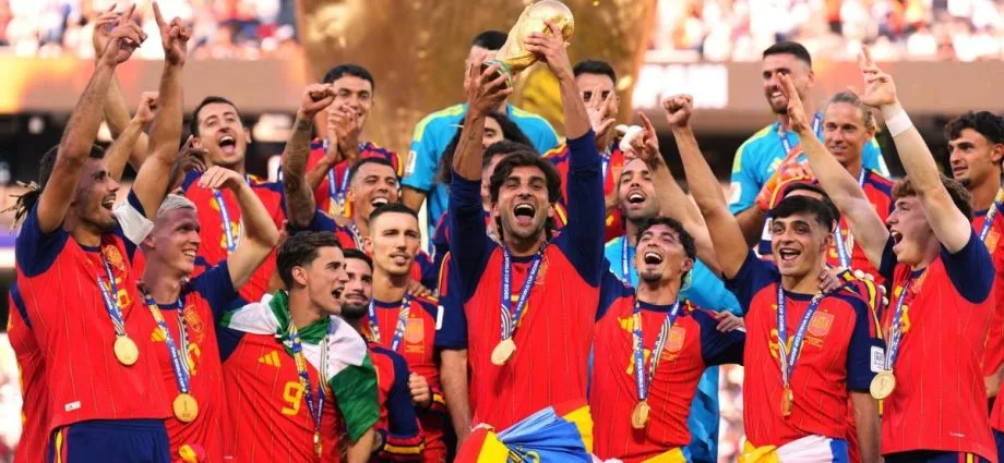 JOGADORES DA ESPANHA VÃO RECEBER VALOR MILIONÁRIO POR TÍTULO DA COPA JOGADORES DA ESPANHA VÃO RECEBER VALOR MILIONÁRIO POR TÍTULO DA COPA
