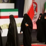 Irã Realiza Cerimônias Fúnebres de Ali Khamenei com Mensagem de Força