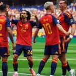 CLASSIFICADA, ESPANHA SE APROXIMA DE RECORDES HISTÓRICOS NO FUTEBOL