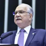 Edson Fachin defende regulação financeira para combater bets e crime organizado