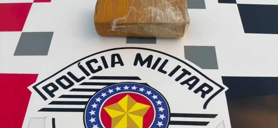 JOVEM É PRESO APÓS FUGA E TRÁFICO DE DROGAS EM ANDRADINA (SP)