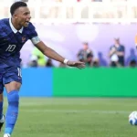 França avança às quartas de final com vitória sobre o Paraguai