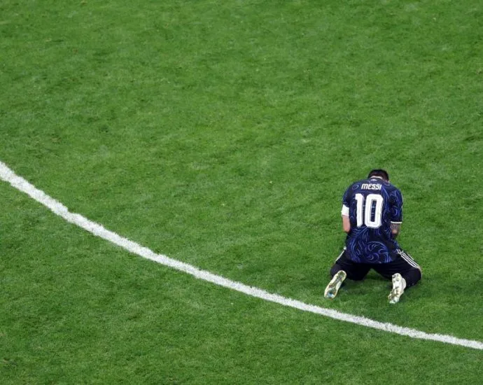 MESSI CELEBRA A CLASSIFICAÇÃO DA ARGENTINA NA FINAL DA COPA DO MUNDO