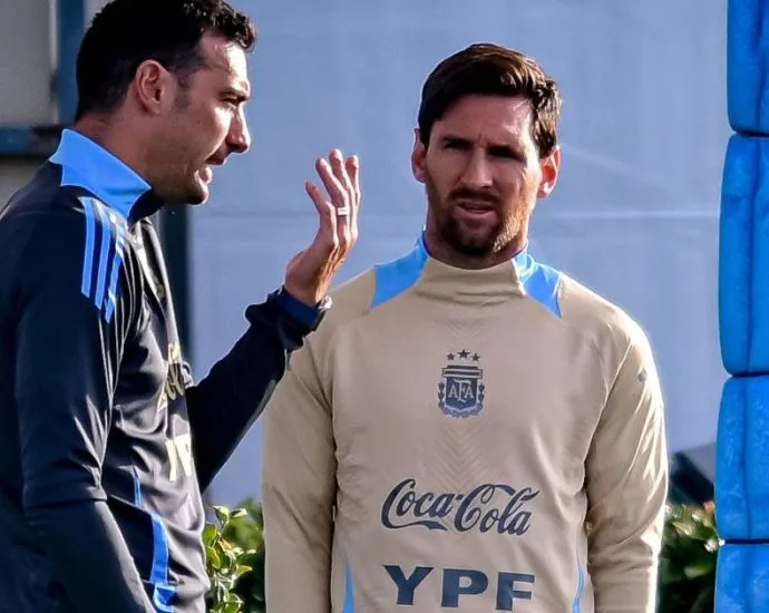 ARGENTINA SE PREPARA PARA ENFRENTAR A INGLATERRA EM SEMIFINAIS ARGENTINA SE PREPARA PARA ENFRENTAR A INGLATERRA EM SEMIFINAIS