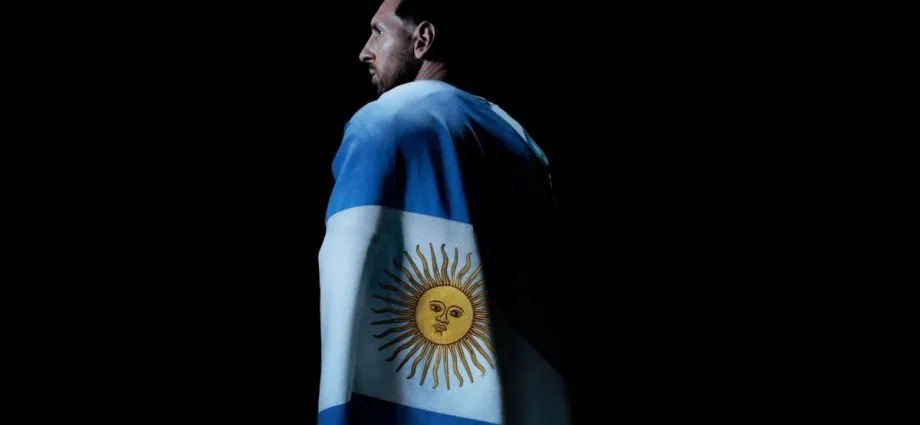 EL ÚLTIMO TANGO: MESSI REVELA CHUTEIRA PARA A FINAL DA COPA