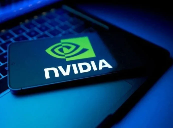 China libera compras limitadas de chips H200 da Nvidia para empresas de IA