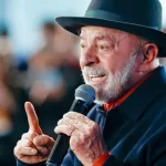 Lula defende investimentos públicos e critica a ideia de ‘dinheiro sobrando’