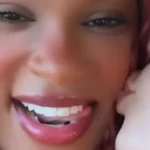 Rebeca Andrade compartilha momento carinhoso com amiga e interage com fãs nas redes sociais