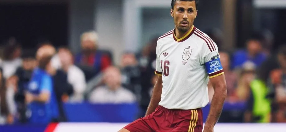 RODRI PREGOU CAUTELA APÓS IDA À FINAL DA COPA: "PRECISAMOS MANTER A CALMA"