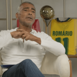 ROMÁRIO DIZ QUE RASGARIA CONTRATO DE ANCELOTTI: "NÃO TEM COMO CONTINUAR"