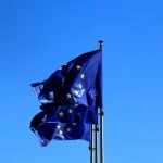 União Europeia planeja eletrificação para reduzir dependência de petróleo e gás