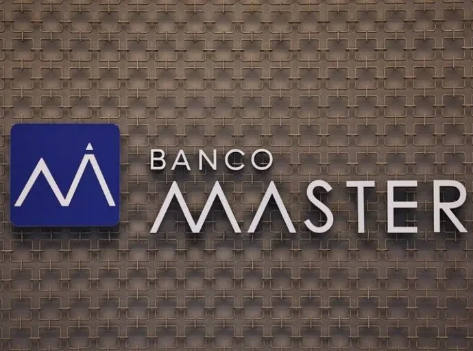 Ex-banqueiro é acusado de pagar influenciadores para atacar o Banco Central