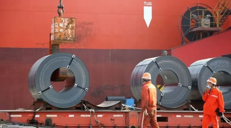 China reprova intervenção britânica na British Steel
