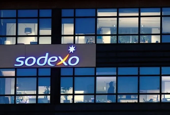 Sodexo revisa projeção de receita após desempenho positivo no terceiro trimestre