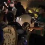 TORCIDA DO MÉXICO TENTA ATRAPALHAR SONO DA INGLATERRA EM JOGO DECISIVO