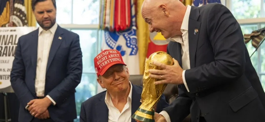 CASO BALOGUN: DECISÃO DE TRUMP GERA TEMPESTADE POLÍTICA NA COPA