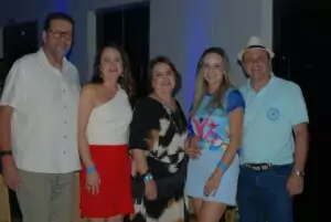 Noite de samba e elegância em evento na Maçonaria João Pedro de Souza