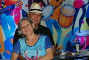 Noite de samba e elegância em evento na Maçonaria João Pedro de Souza