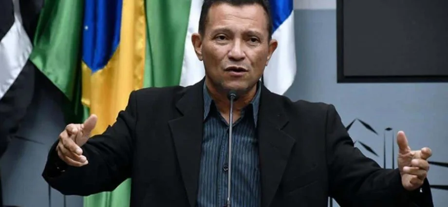 Familiar de réu é acusada de ameaçar vereador Damião Brito em Araçatuba Familiar de réu é acusada de ameaçar vereador Damião Brito em Araçatuba