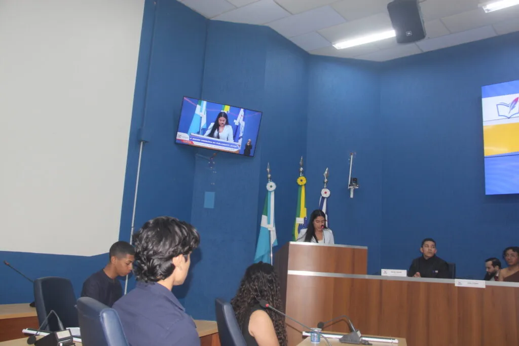 Na 4ª sessão, Parlamento Jovem mostra força e transforma ideias da juventude em propostas para Três Lagoas