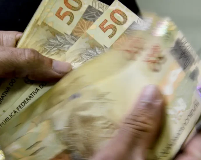Programa de renegociação de dívidas termina nesta segunda-feira (31)