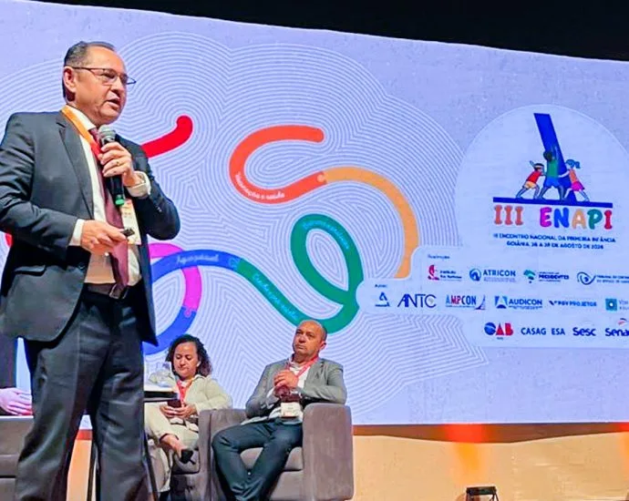 TCE-MS Apresenta Apoio a Municípios para Fortalecer Políticas de Primeira Infância