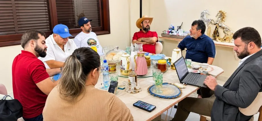 Carlos Bernardo defende agroindustrialização para impulsionar renda familiar