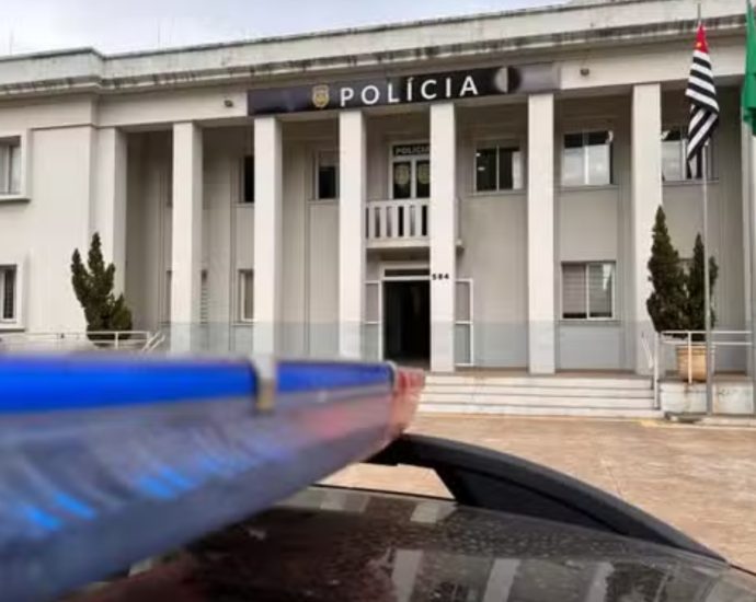 Policial penal é preso suspeito de homicídio em Araçatuba após abordagem a homem com réplica de pistola