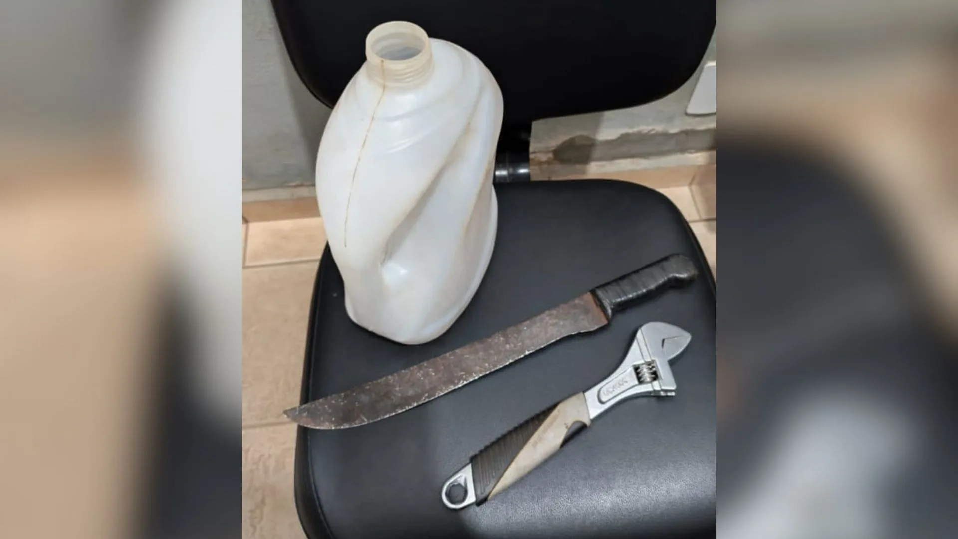 Mulher é presa após atear fogo em carro do ex-namorado em Penápolis