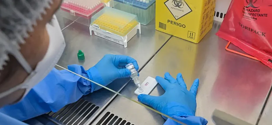 Anvisa redefine regras para controle de qualidade em laboratórios