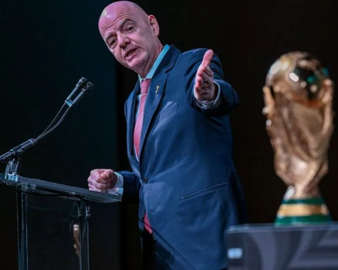 FIFA AVANÇA EM EXPANSÃO DA COPA DO MUNDO DE 48 PARA 64 SELEÇÕES EM 2030
