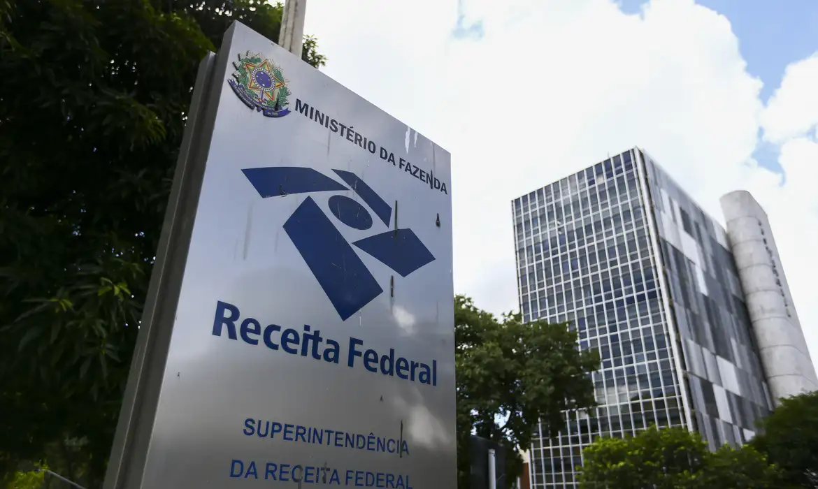 Arrecadação com Imposto de Renda sobre Dividendos chega a R$ 3,1 bilhões em 2026