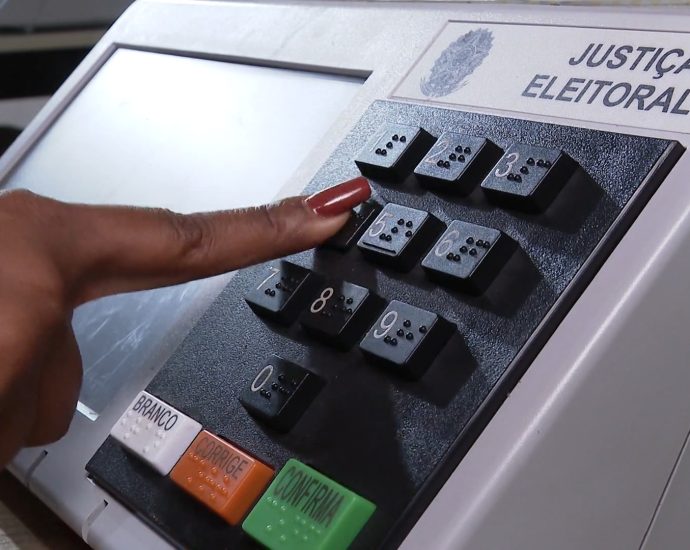 Solicitação de Transporte Gratuito para Eleitores com Deficiência em SP Até Esta Segunda