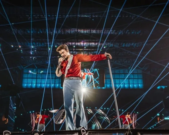 Luan Santana realiza show especial em São José do Rio Preto neste sábado