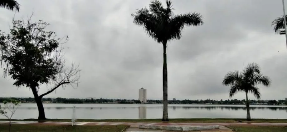 Previsão do Tempo em Três Lagoas: Céu Encoberto e Chuva para Esta Terça-feira Previsão do Tempo em Três Lagoas: Céu Encoberto e Chuva para Esta Terça-feira