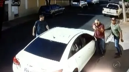 Julgamento de dois réus por tiroteio em Olímpia ocorre nesta quinta-feira Vídeo mostra momento do tiroteio que terminou com feridos em Olímpia