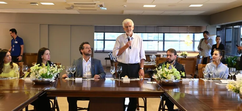 Cesar Callegari destaca potencial do Comitê Empresa-Escola em visita a Campo Grande
