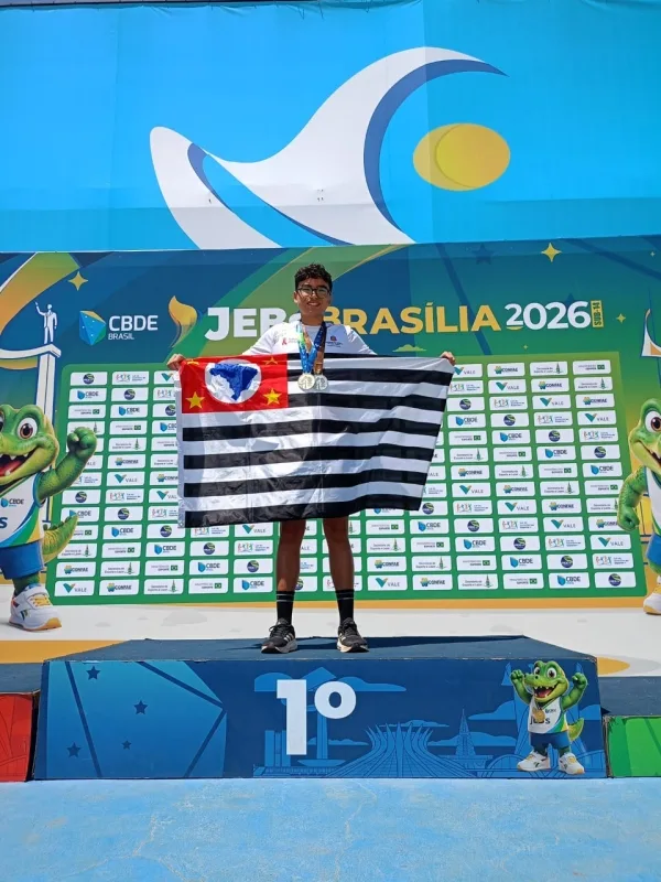 Rogério Shirai Conquista Ouro e Prata nos Jogos Escolares em Brasília