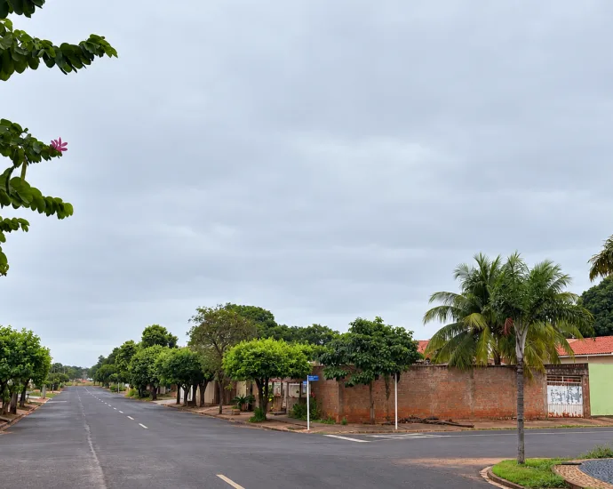 Frente fria provoca chuvas e queda de temperatura em Mato Grosso do Sul Frente fria provoca chuvas e queda de temperatura em Mato Grosso do Sul