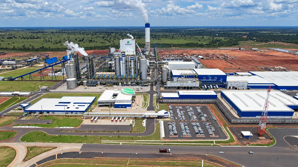 Enquanto empresas fecham, celulose investe mais de R$ 70 bilhões em MS