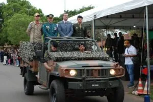 Desfile Cívico de 7 de Setembro reúne público em Três Lagoas Desfile Cívico de 7 de Setembro reúne público em Três Lagoas