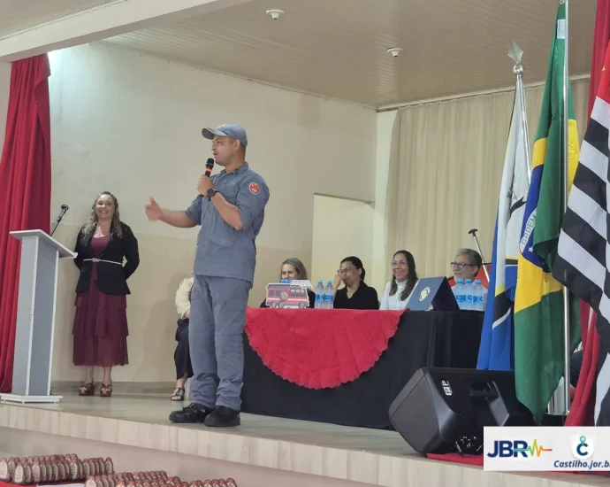 Bombeiro na Escola em Castilho celebra formatura de 2026